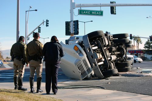 Phoenix, AZ – Car Wreck on Lake Pleasant Pkwy near Pinnacle Peak Rd